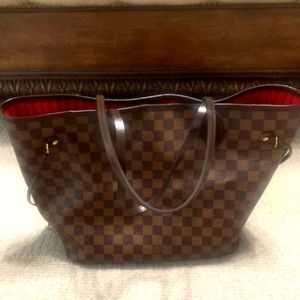 Louis Vuitton Neverfull